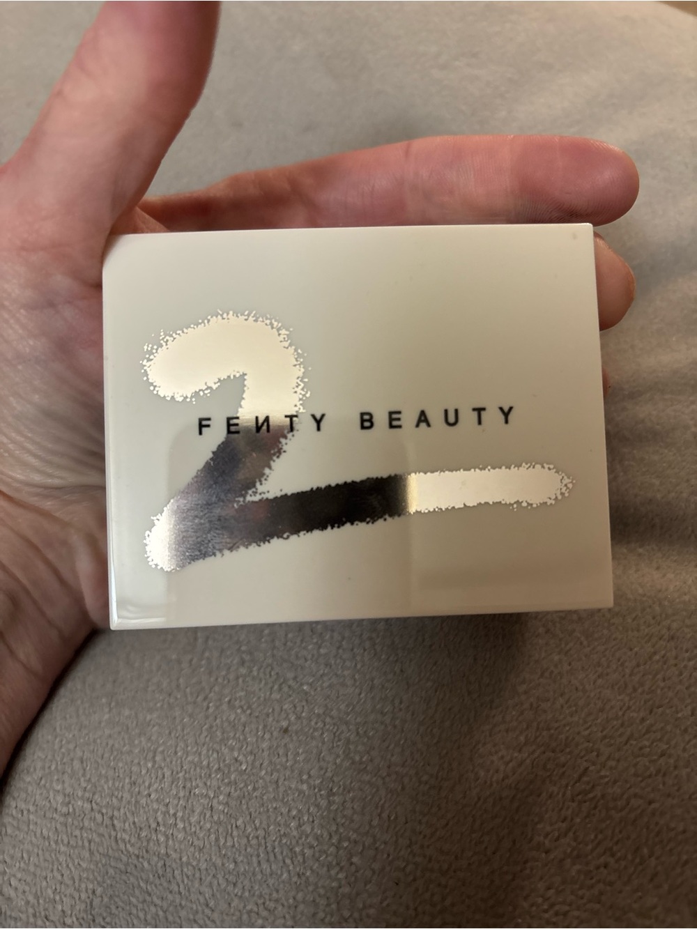 Fenty shadow